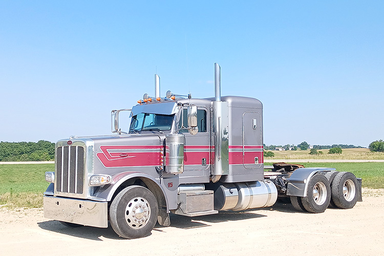 2017 Peterbilt